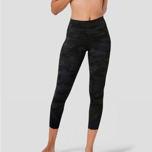 Lululemon Wunder Under Crop High-Rise Scallop Full-On Luxtreme Camo Leggings